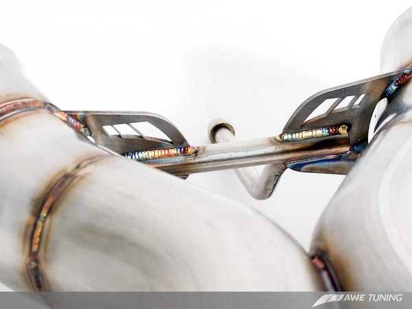 AWE Tuning Performance Exhaust for McLaren MP4-12C - Machined Tips (3010-32014) main image 1