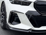 RW Carbon BMW G60 5-Series Carbon Fiber Front Side Vent Trims by RW Carbon bmwg6011