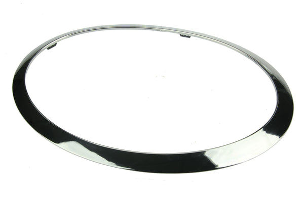 URO Parts Headlight Trim Ring | 51137300631