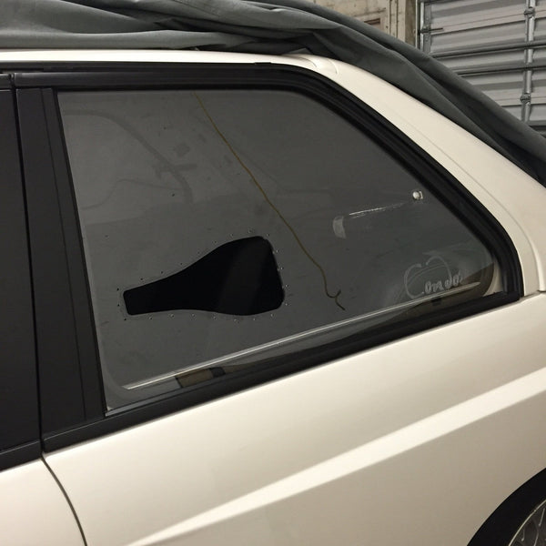 E30-FQTRWIN-NN | Polycarbonate Rear Side Window Kit - E30 Coupe – UroTuning