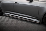 AUDI CARBON FIBER SIDE SKIRTS AUDI RS6 C8 / RS7 C8 CF-AU-RS6-C8-SD1-245-P